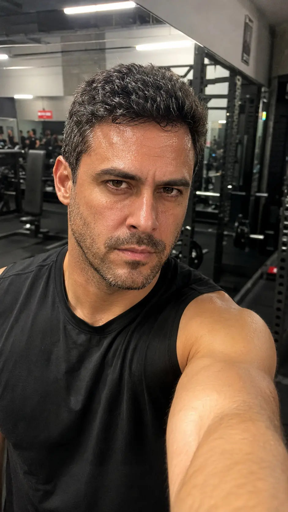 Stays through every workout.